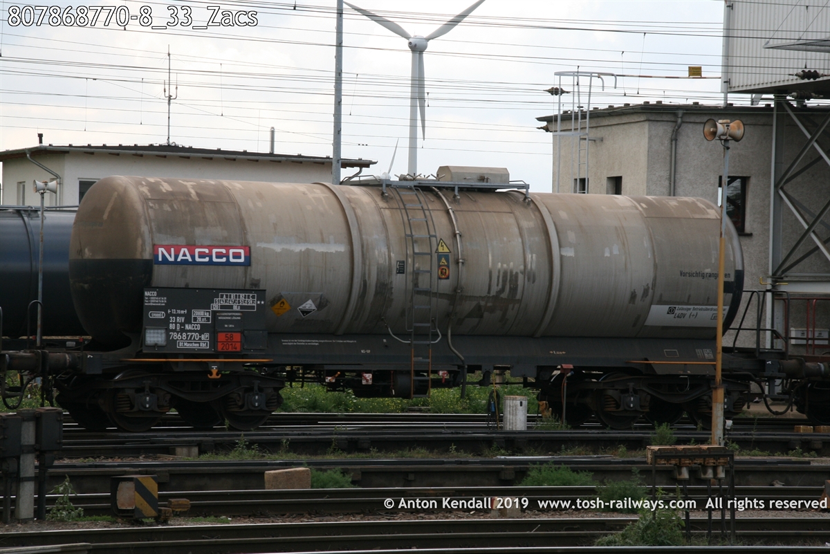807868770-8_33_Zacs.jpg